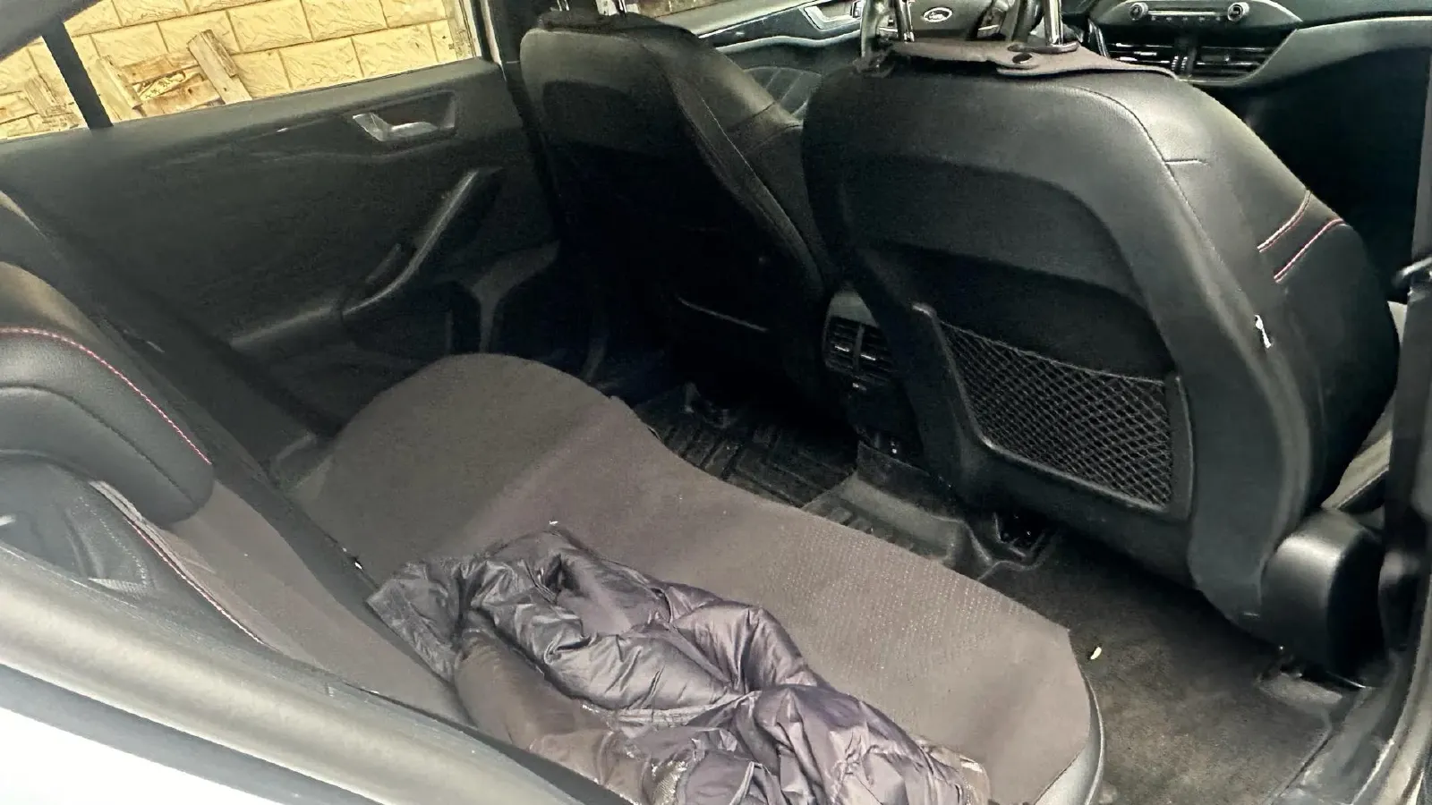 2020 Ford Focus 1.5T 174HP L3 8AT,autocango,china used car exporter,china ev exporter,chinese used car exporter,chinese used ev exporter