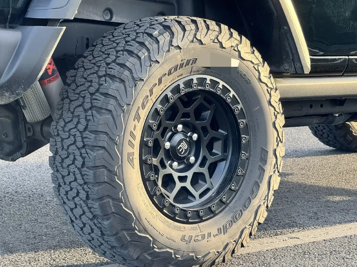 2024 Jeep Wrangler 2.0T 266HP L4 8AT,autocango,china used car exporter,china ev exporter,chinese used car exporter,chinese used ev exporter