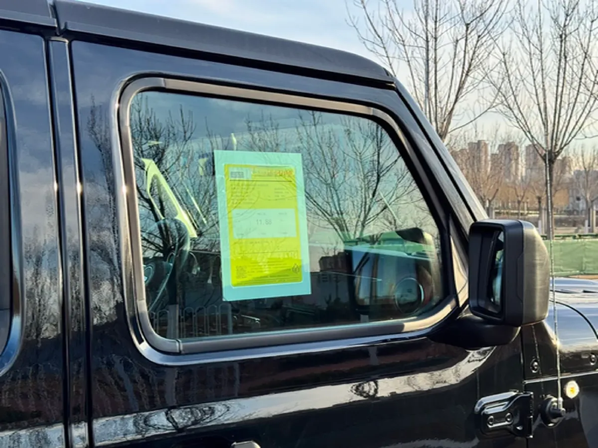 2024 Jeep Wrangler 2.0T 266HP L4 8AT,autocango,china used car exporter,china ev exporter,chinese used car exporter,chinese used ev exporter