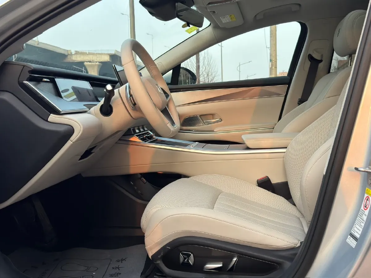 2025 BYD HanL BEV,autocango,china used car exporter,china ev exporter,chinese used car exporter,chinese used ev exporter