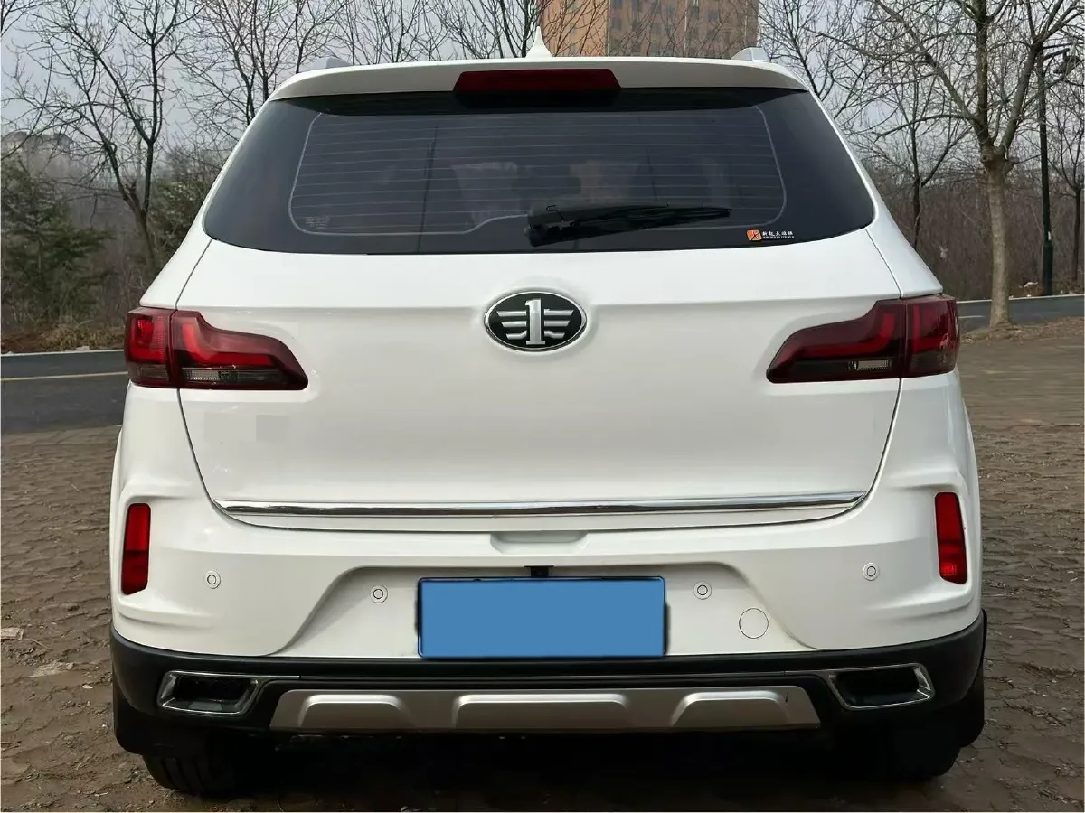 2019 Bestune X40 1.6L 114HP L4 6AT,autocango,china used car exporter,china ev exporter,chinese used car exporter,chinese used ev exporter