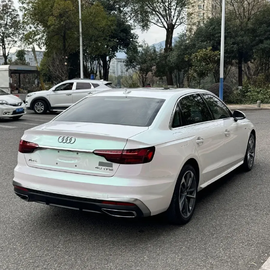 2020 Audi A4L 2.0T 190HP L4 7DCT,autocango,china used car exporter,china ev exporter,chinese used car exporter,chinese used ev exporter
