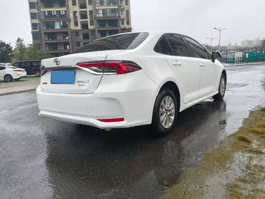 2021 Toyota Corolla 1.2T 116HP L4 CVT,autocango,china used car exporter,china ev exporter,chinese used car exporter,chinese used ev exporter