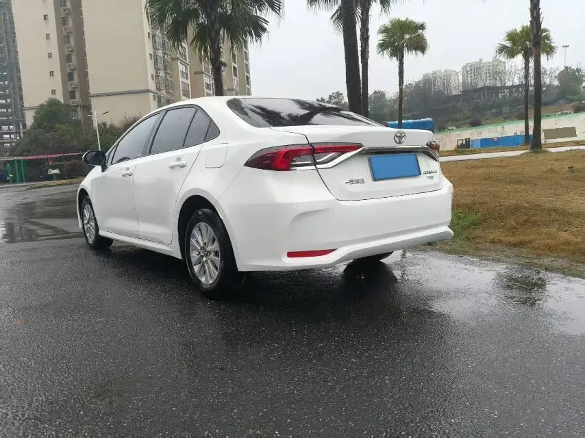 2021 Toyota Corolla 1.2T 116HP L4 CVT,autocango,china used car exporter,china ev exporter,chinese used car exporter,chinese used ev exporter
