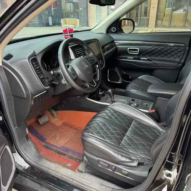 2020 Mitsubishi Outlander 2.4L 192HP L4 CVT,autocango,china used car exporter,china ev exporter,chinese used car exporter,chinese used ev exporter