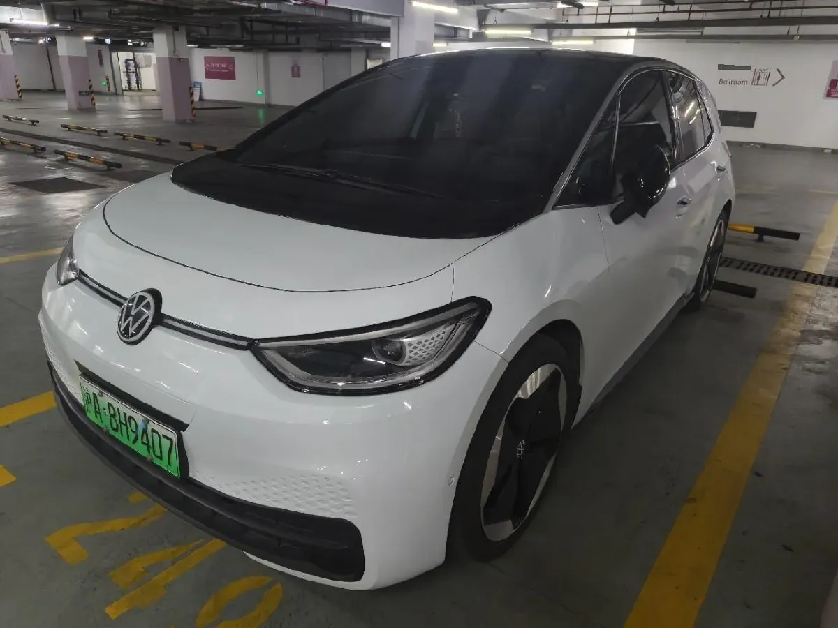 2023 Volkswagen ID.3 BEV 52.8KWH,autocango,china used car exporter,china ev exporter,chinese used car exporter,chinese used ev exporter