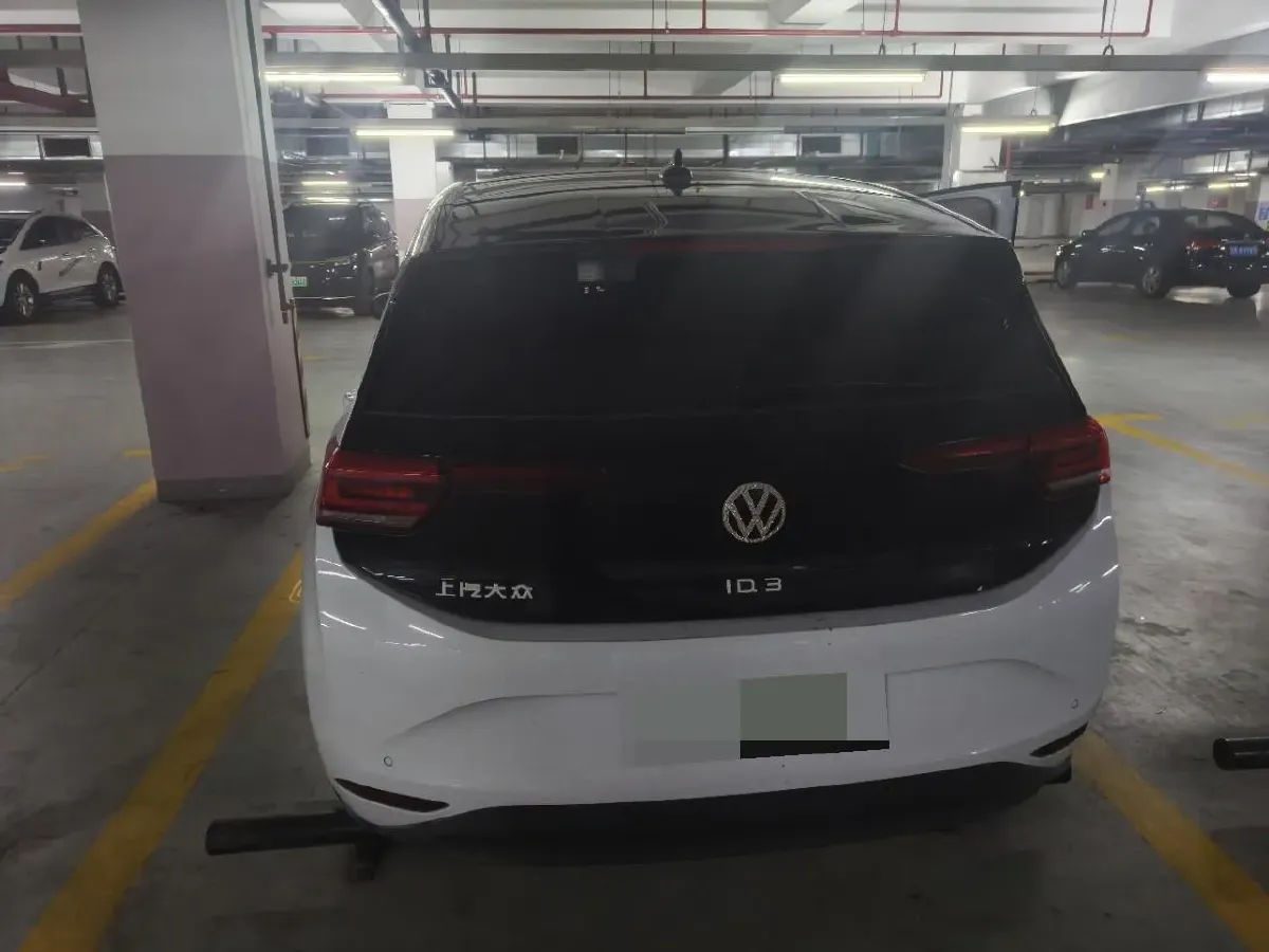 2023 Volkswagen ID.3 BEV 52.8KWH,autocango,china used car exporter,china ev exporter,chinese used car exporter,chinese used ev exporter