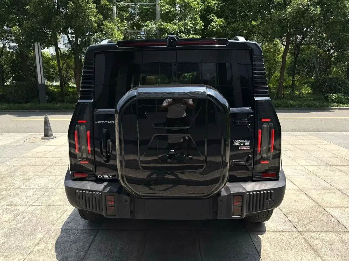 2025 Jetour Traveller 2.0T 254HP L4 7DCT,autocango,china used car exporter,china ev exporter,chinese used car exporter,chinese used ev exporter