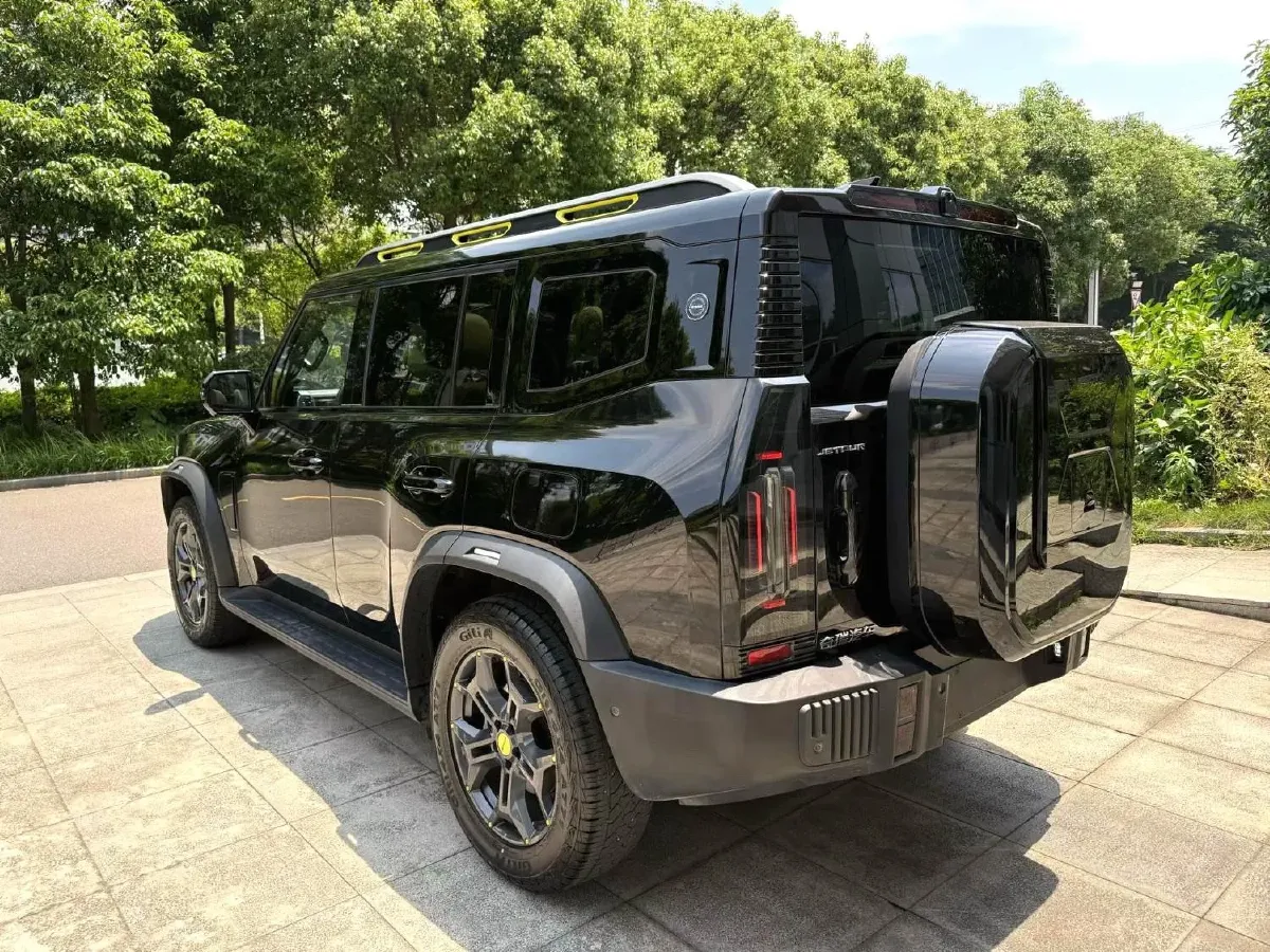 2025 Jetour Traveller 2.0T 254HP L4 7DCT,autocango,china used car exporter,china ev exporter,chinese used car exporter,chinese used ev exporter