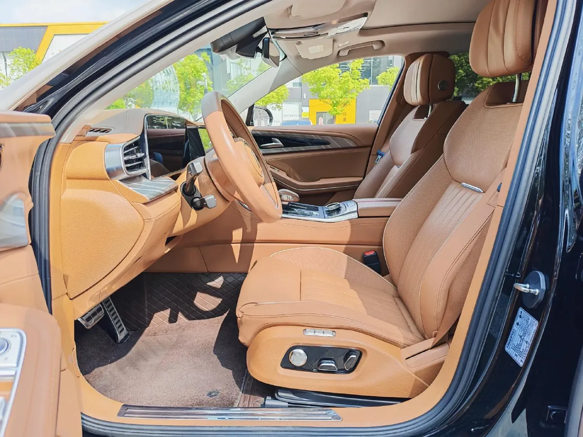 2022 HongQi H9 2.0T 252HP L4 7DCT,autocango,china used car exporter,china ev exporter,chinese used car exporter,chinese used ev exporter