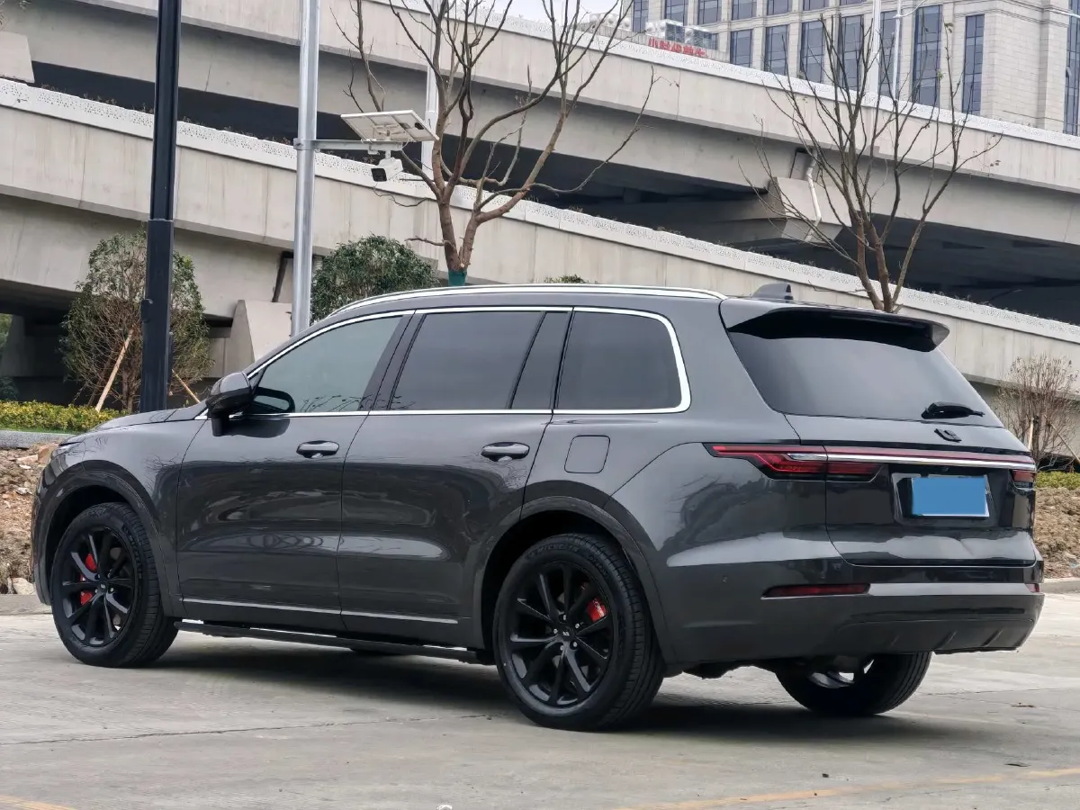 2021 Li ONE Range Extended 131HP REEV 40.5KWH,autocango,china used car exporter,china ev exporter,chinese used car exporter,chinese used ev exporter