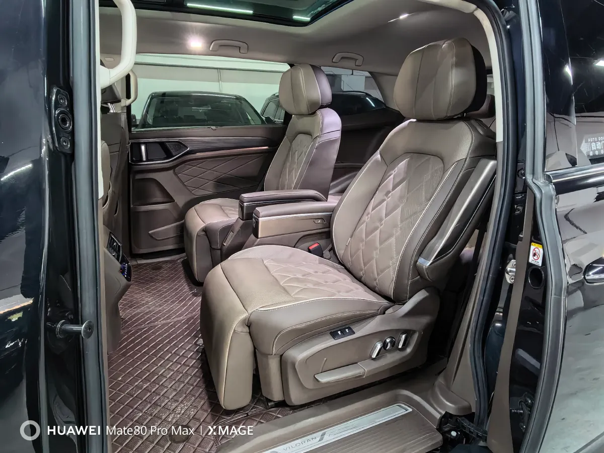 2022 Mercedes-Benz GLC Class 2.0T 197HP L4 9AT,autocango,china used car exporter,china ev exporter,chinese used car exporter,chinese used ev exporter