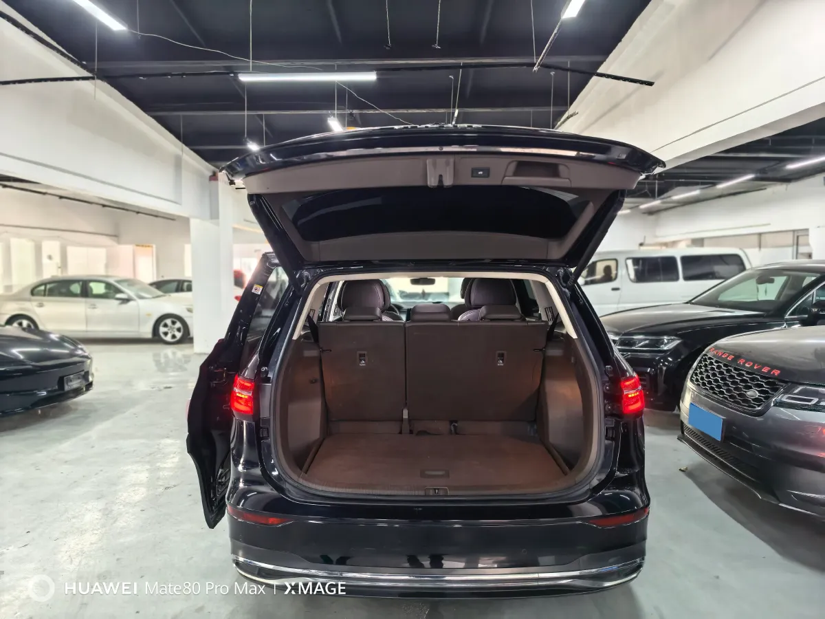 2022 Mercedes-Benz GLC Class 2.0T 197HP L4 9AT,autocango,china used car exporter,china ev exporter,chinese used car exporter,chinese used ev exporter