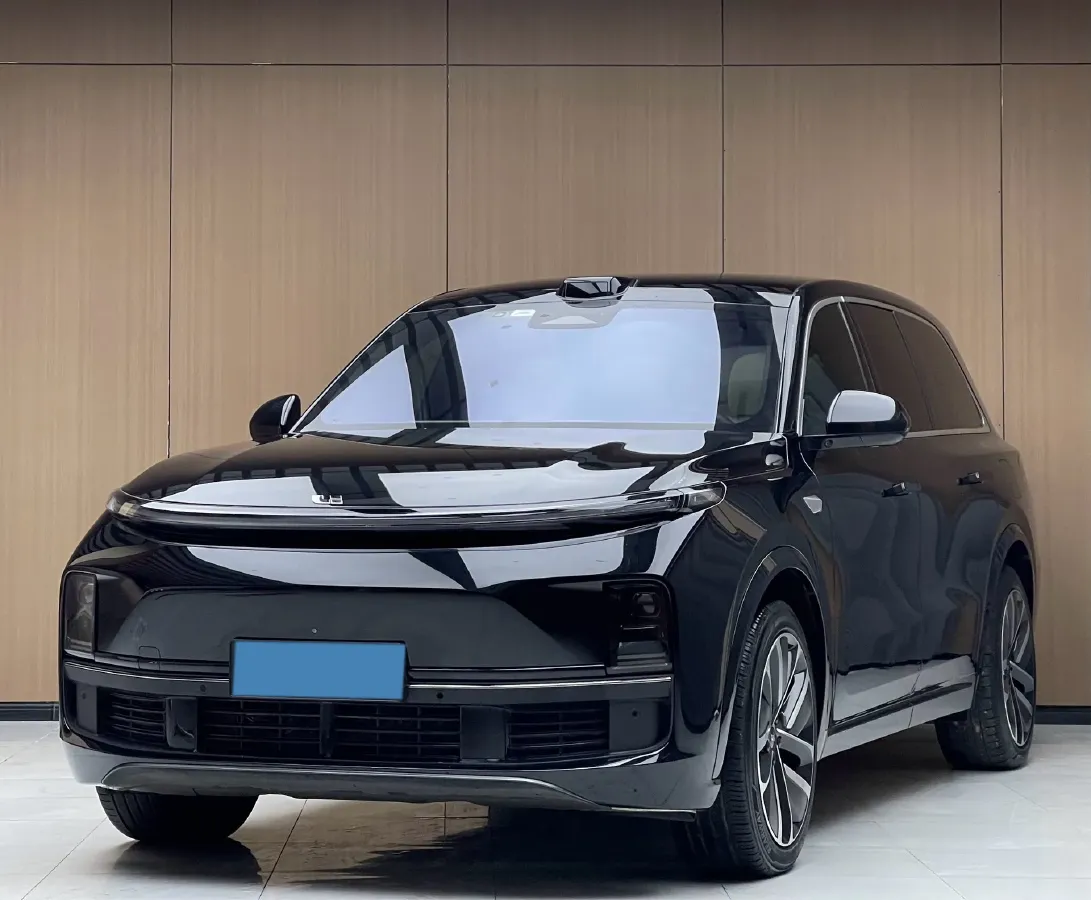 2022 Li L9 Range Extended 154HP REEV 42.6KWH,autocango,china used car exporter,china ev exporter,chinese used car exporter,chinese used ev exporter