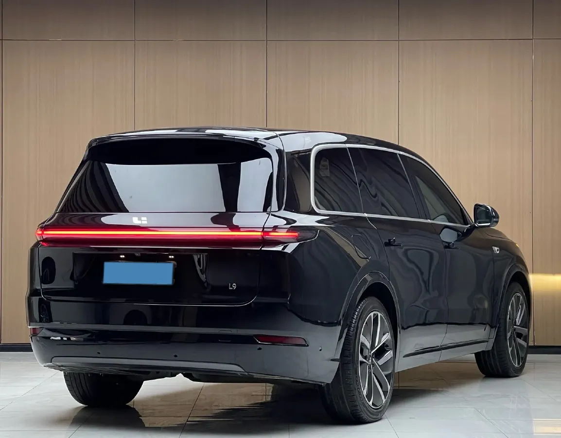 2022 Li L9 Range Extended 154HP REEV 42.6KWH,autocango,china used car exporter,china ev exporter,chinese used car exporter,chinese used ev exporter