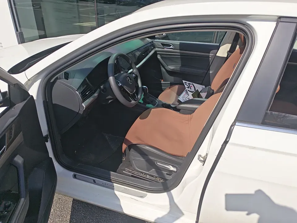 2021 Volkswagen Lavida 1.4T 150HP L4 7DCT,autocango,china used car exporter,china ev exporter,chinese used car exporter,chinese used ev exporter