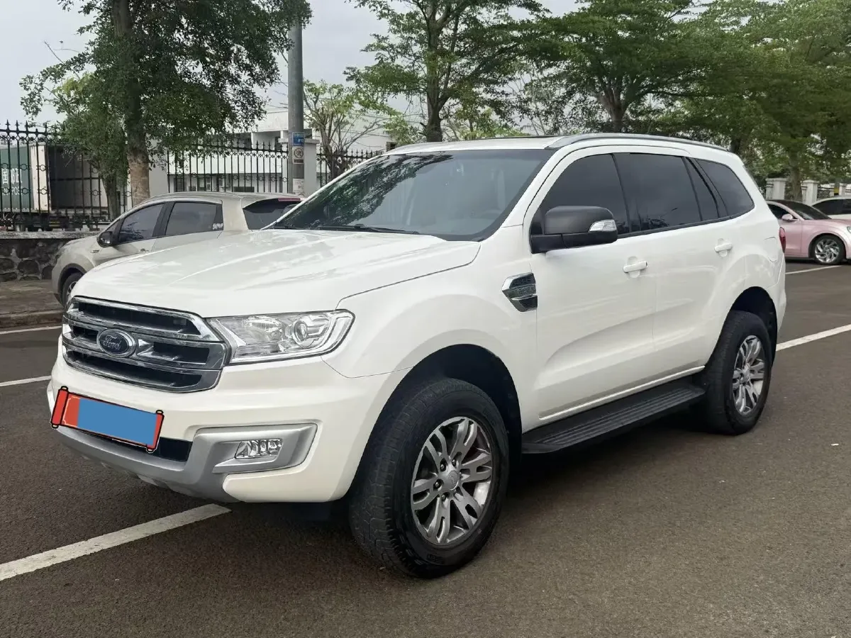 2017 Hyundai Grand SantaFe 2.2T 200HP L4 6AT,autocango,china used car exporter,china ev exporter,chinese used car exporter,chinese used ev exporter