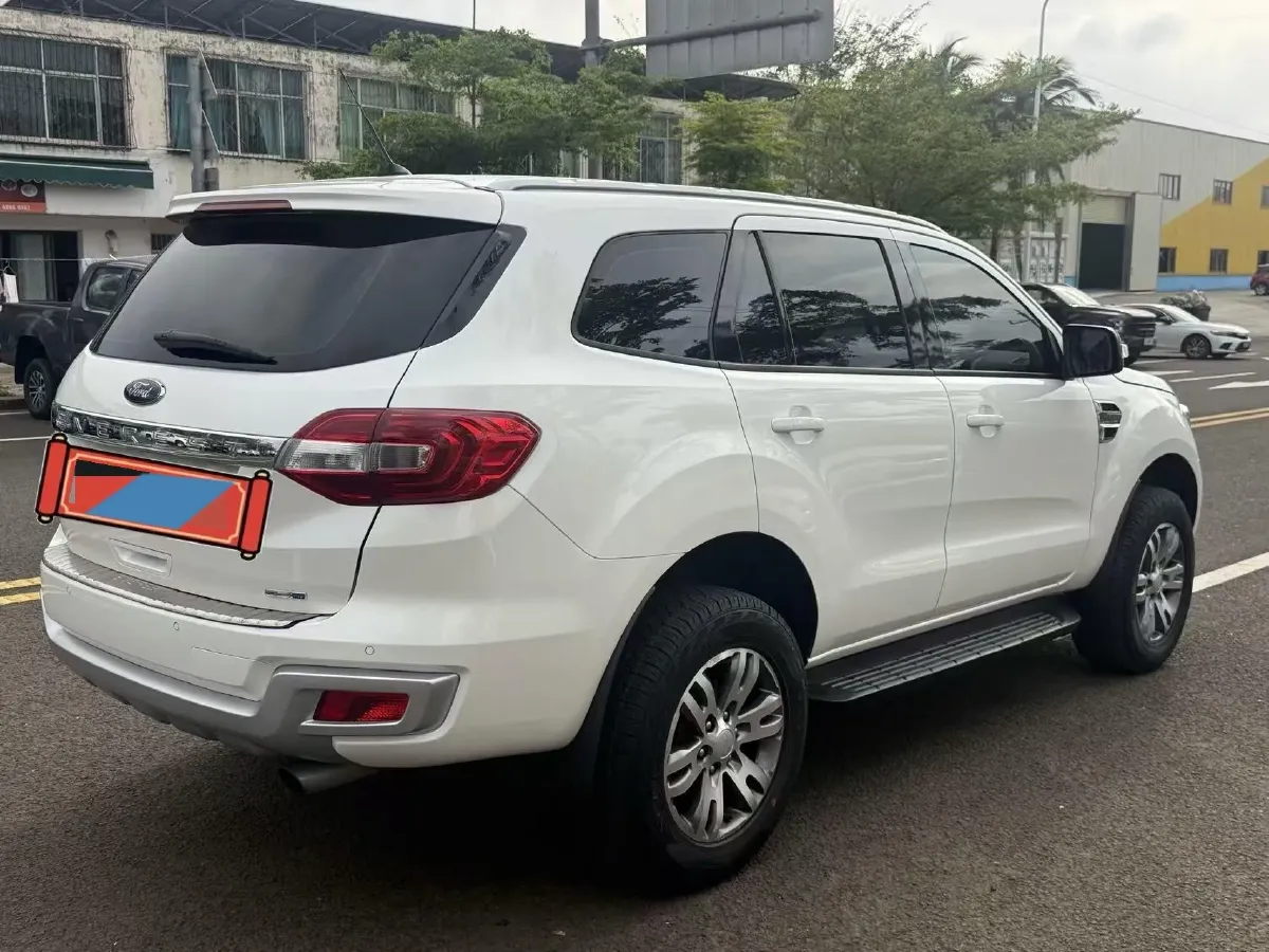 2017 Hyundai Grand SantaFe 2.2T 200HP L4 6AT,autocango,china used car exporter,china ev exporter,chinese used car exporter,chinese used ev exporter