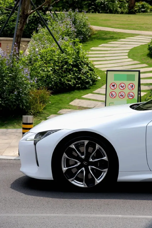 2023 Lexus LC 3.5L 299HP V6 E-CVT Hybrid 1.1KWH,autocango,china used car exporter,china ev exporter,chinese used car exporter,chinese used ev exporter