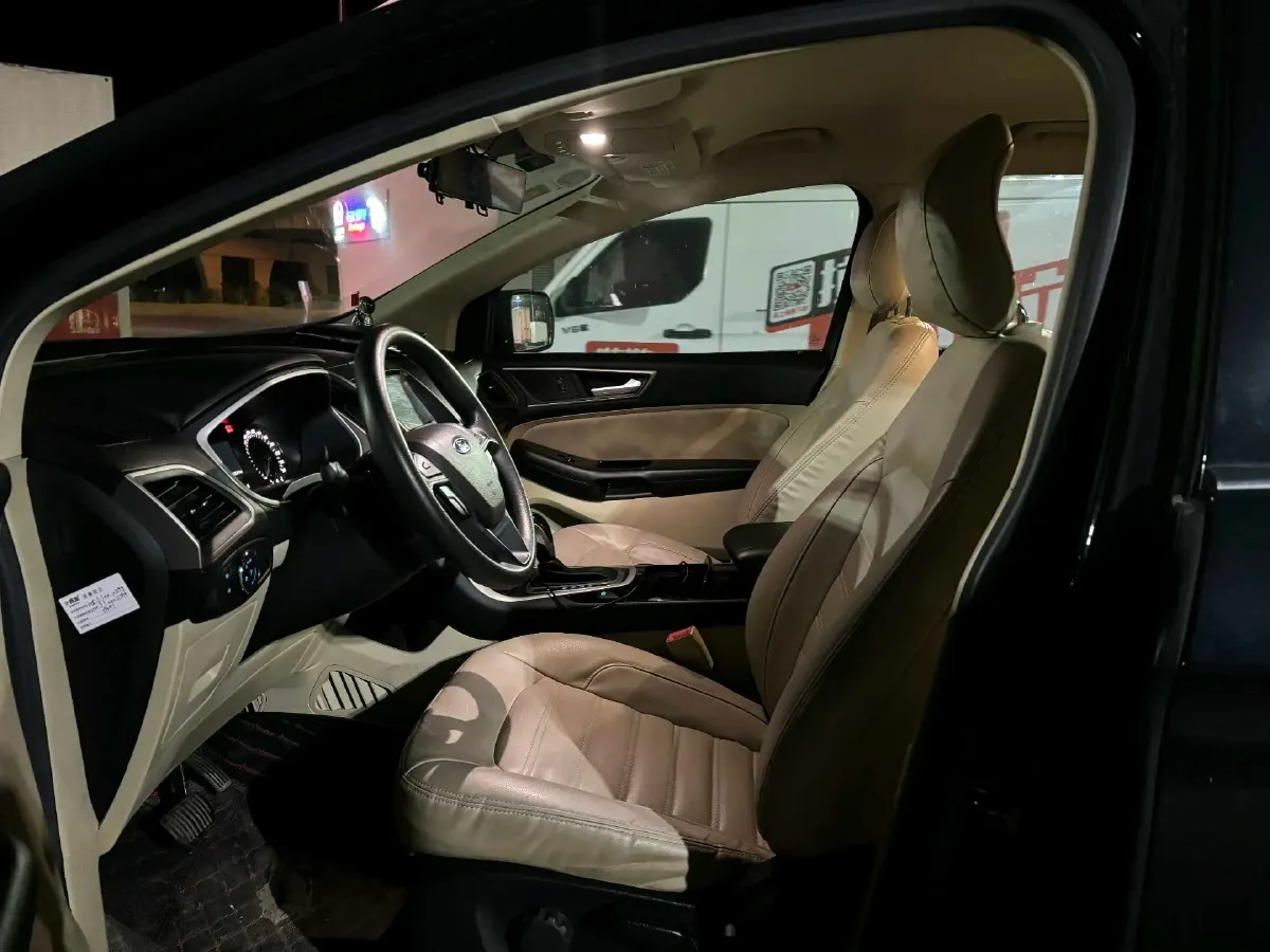 2018 Ford Edge 2.0T 245HP L4 6AT,autocango,china used car exporter,china ev exporter,chinese used car exporter,chinese used ev exporter
