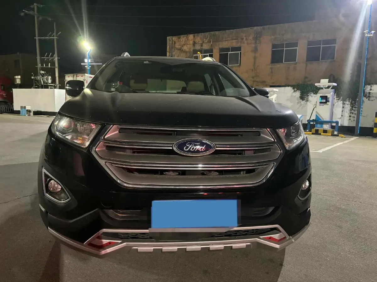 2018 Ford Edge 2.0T 245HP L4 6AT,autocango,china used car exporter,china ev exporter,chinese used car exporter,chinese used ev exporter