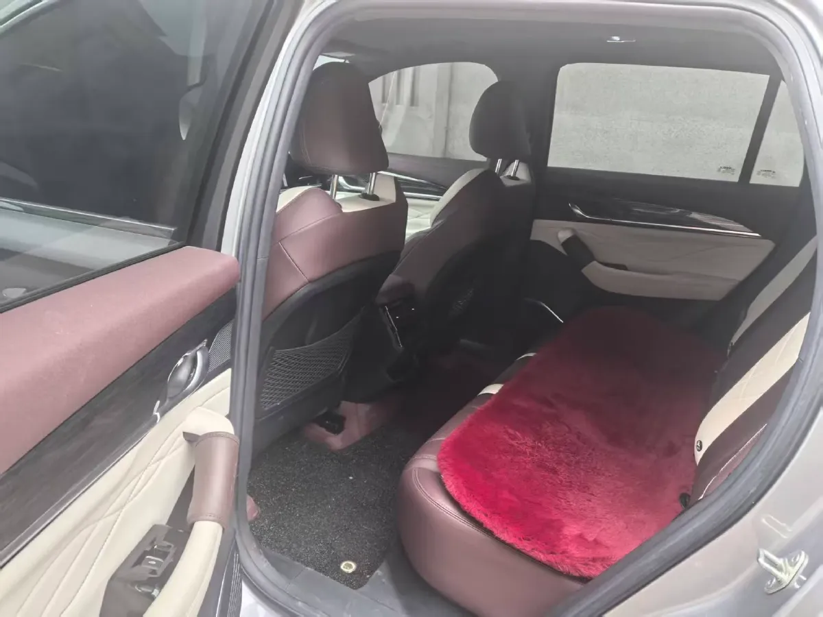 2024 Geely Monjaro 2.0T 238HP L4 8AT,autocango,china used car exporter,china ev exporter,chinese used car exporter,chinese used ev exporter