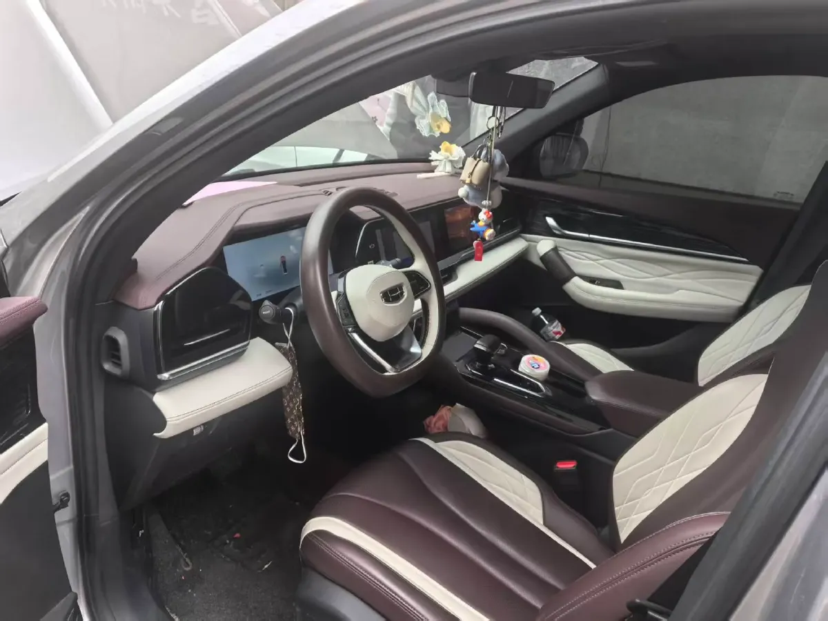 2024 Geely Monjaro 2.0T 238HP L4 8AT,autocango,china used car exporter,china ev exporter,chinese used car exporter,chinese used ev exporter