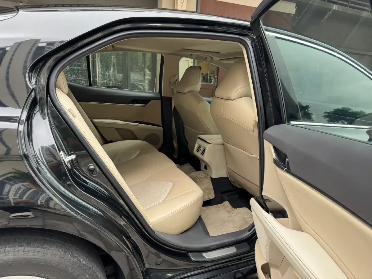 2019 Toyota Camry 2.0L 178HP L4 CVT,autocango,china used car exporter,china ev exporter,chinese used car exporter,chinese used ev exporter