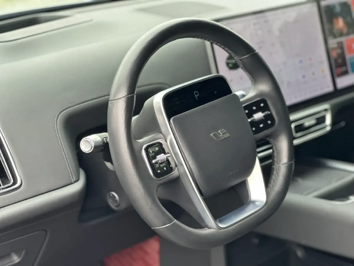 2023 Li L8 Range Extended 154HP REEV 40.9KWH,autocango,china used car exporter,china ev exporter,chinese used car exporter,chinese used ev exporter