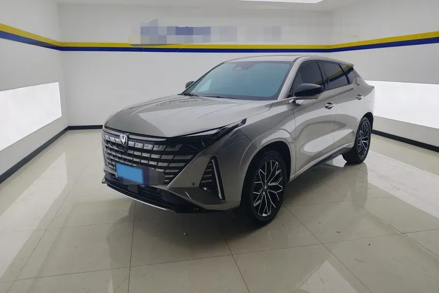 2024 ChangAn UNI-Z 1.5L 98HP L4 E-CVT PHEV 18.4KWH,autocango,china used car exporter,china ev exporter,chinese used car exporter,chinese used ev exporter