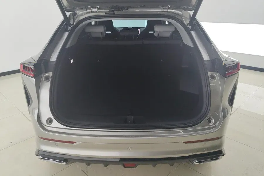 2024 ChangAn UNI-Z 1.5L 98HP L4 E-CVT PHEV 18.4KWH,autocango,china used car exporter,china ev exporter,chinese used car exporter,chinese used ev exporter