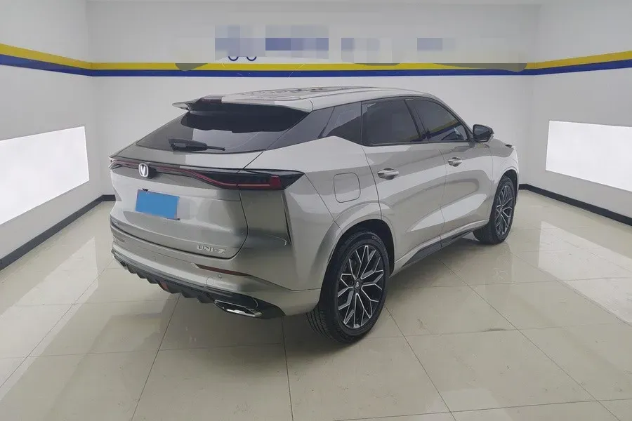 2024 ChangAn UNI-Z 1.5L 98HP L4 E-CVT PHEV 18.4KWH,autocango,china used car exporter,china ev exporter,chinese used car exporter,chinese used ev exporter