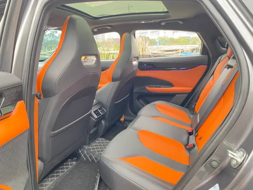 2023 ChangAn UNI-V 1.5T 188HP L4 7DCT,autocango,china used car exporter,china ev exporter,chinese used car exporter,chinese used ev exporter