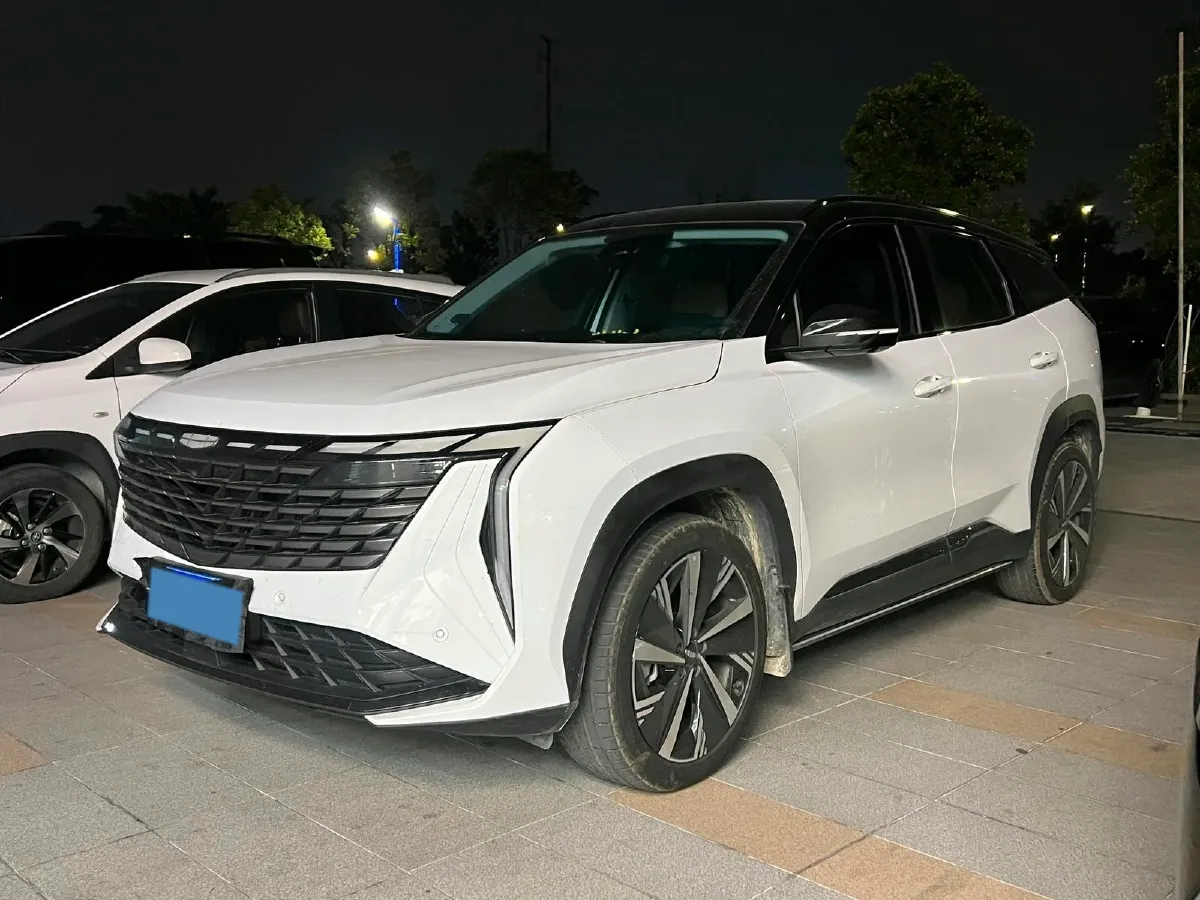 2023 Geely StarRay 2.0T 218HP L4 7DCT,autocango,china used car exporter,china ev exporter,chinese used car exporter,chinese used ev exporter