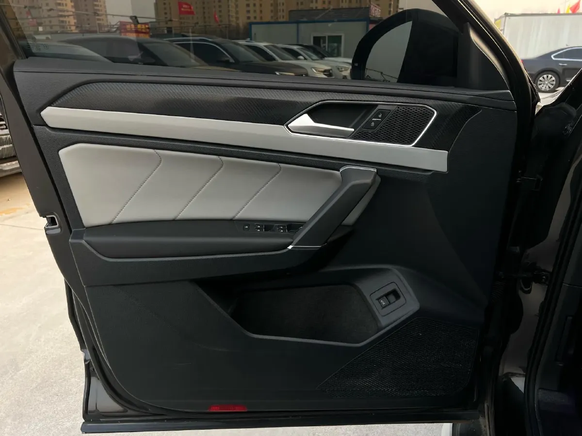 2023 Volkswagen Tayron 1.4T 150HP L4 7DCT,autocango,china used car exporter,china ev exporter,chinese used car exporter,chinese used ev exporter