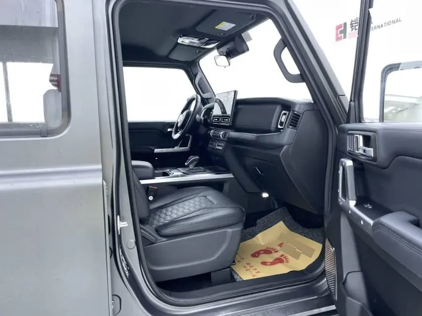 2024 212 212 T01 2.0T 252HP L4 8AT,autocango,china used car exporter,china ev exporter,chinese used car exporter,chinese used ev exporter