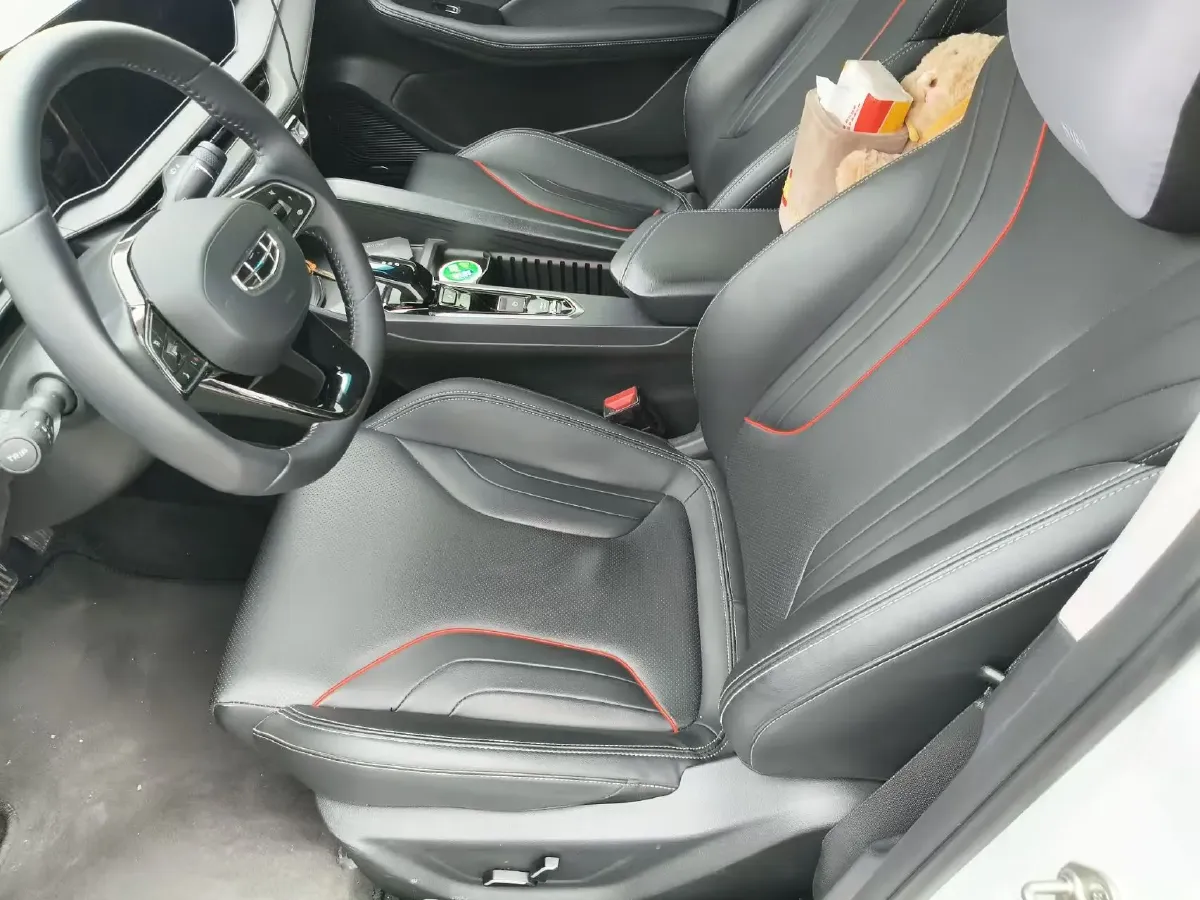 2024 Geely Binray 1.5T 181HP L4 7DCT,autocango,china used car exporter,china ev exporter,chinese used car exporter,chinese used ev exporter