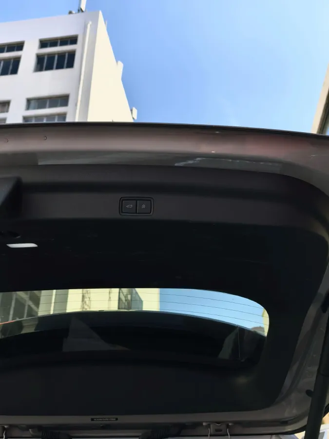 2023 Li L7 Range Extended 154HP REEV 40.9KWH,autocango,china used car exporter,china ev exporter,chinese used car exporter,chinese used ev exporter