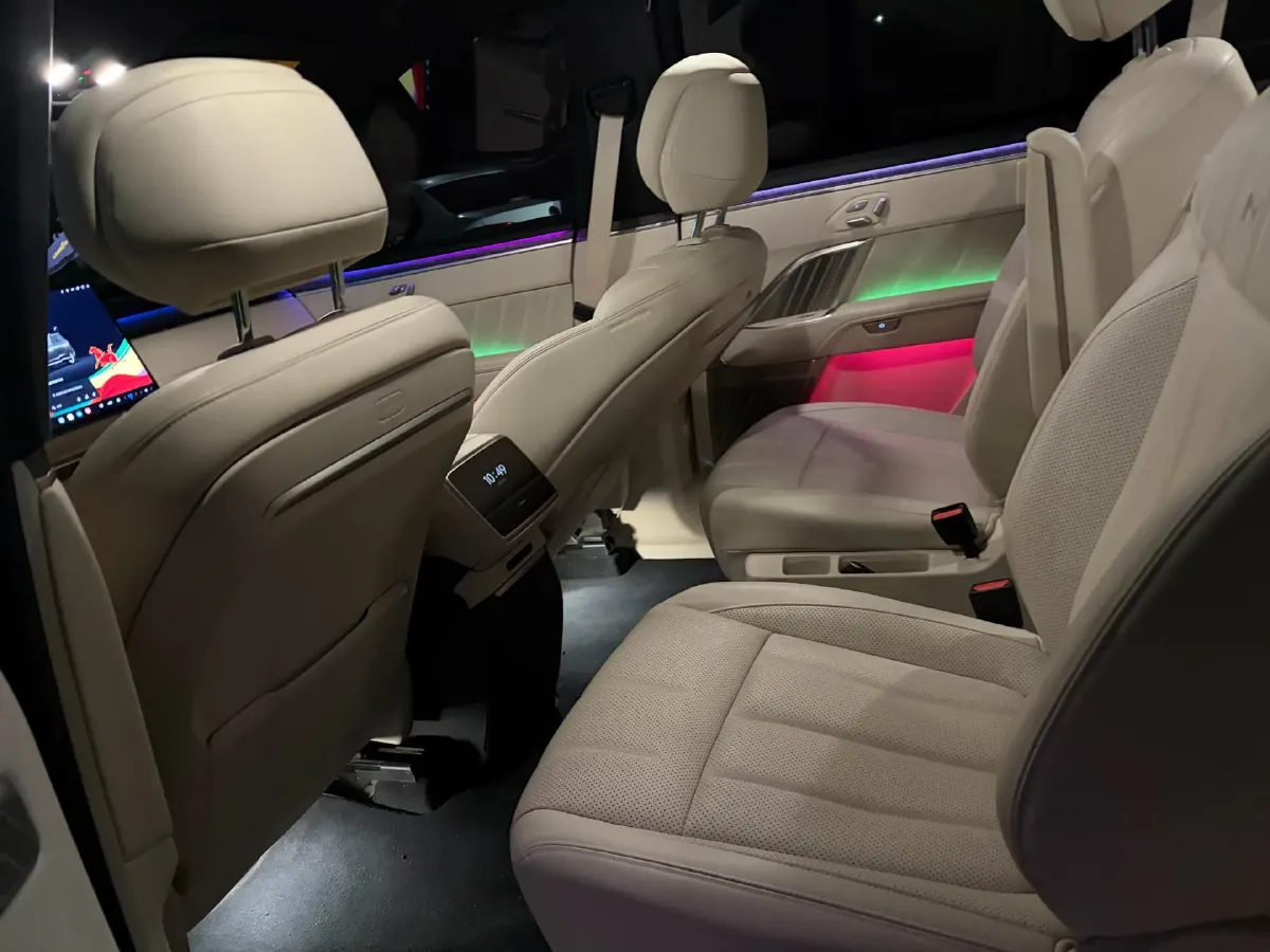 2025 ONVO L90 BEV,autocango,china used car exporter,china ev exporter,chinese used car exporter,chinese used ev exporter