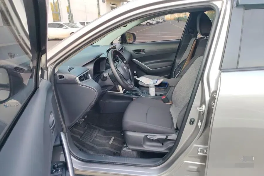 2024 Toyota Corolla Cross 2.0L 171HP L4 CVT,autocango,china used car exporter,china ev exporter,chinese used car exporter,chinese used ev exporter