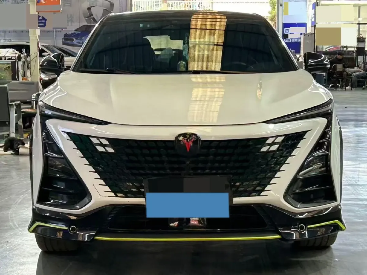 2022 ChangAn UNI-T 1.5T 188HP L4 7DCT,autocango,china used car exporter,china ev exporter,chinese used car exporter,chinese used ev exporter