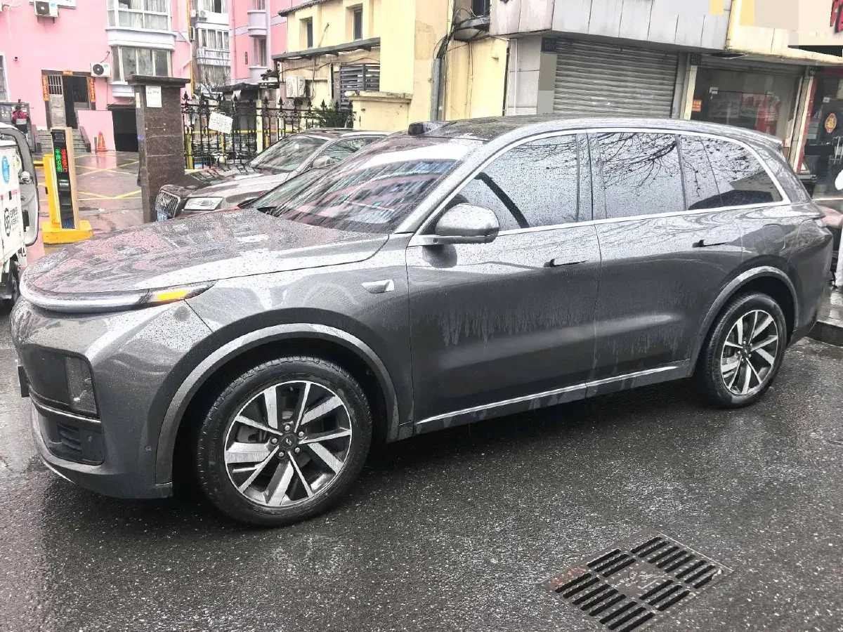 2023 Li L8 Range Extended 154HP REEV 40.9KWH,autocango,china used car exporter,china ev exporter,chinese used car exporter,chinese used ev exporter