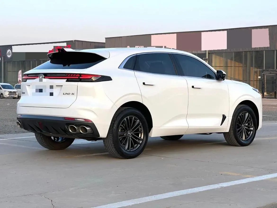 2021 ChangAn UNI-K 2.0T 233HP L4 8AT,autocango,china used car exporter,china ev exporter,chinese used car exporter,chinese used ev exporter