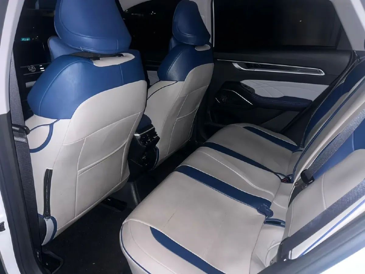 2022 Geely Emgrand 1.5L 114HP L4 CVT,autocango,china used car exporter,china ev exporter,chinese used car exporter,chinese used ev exporter