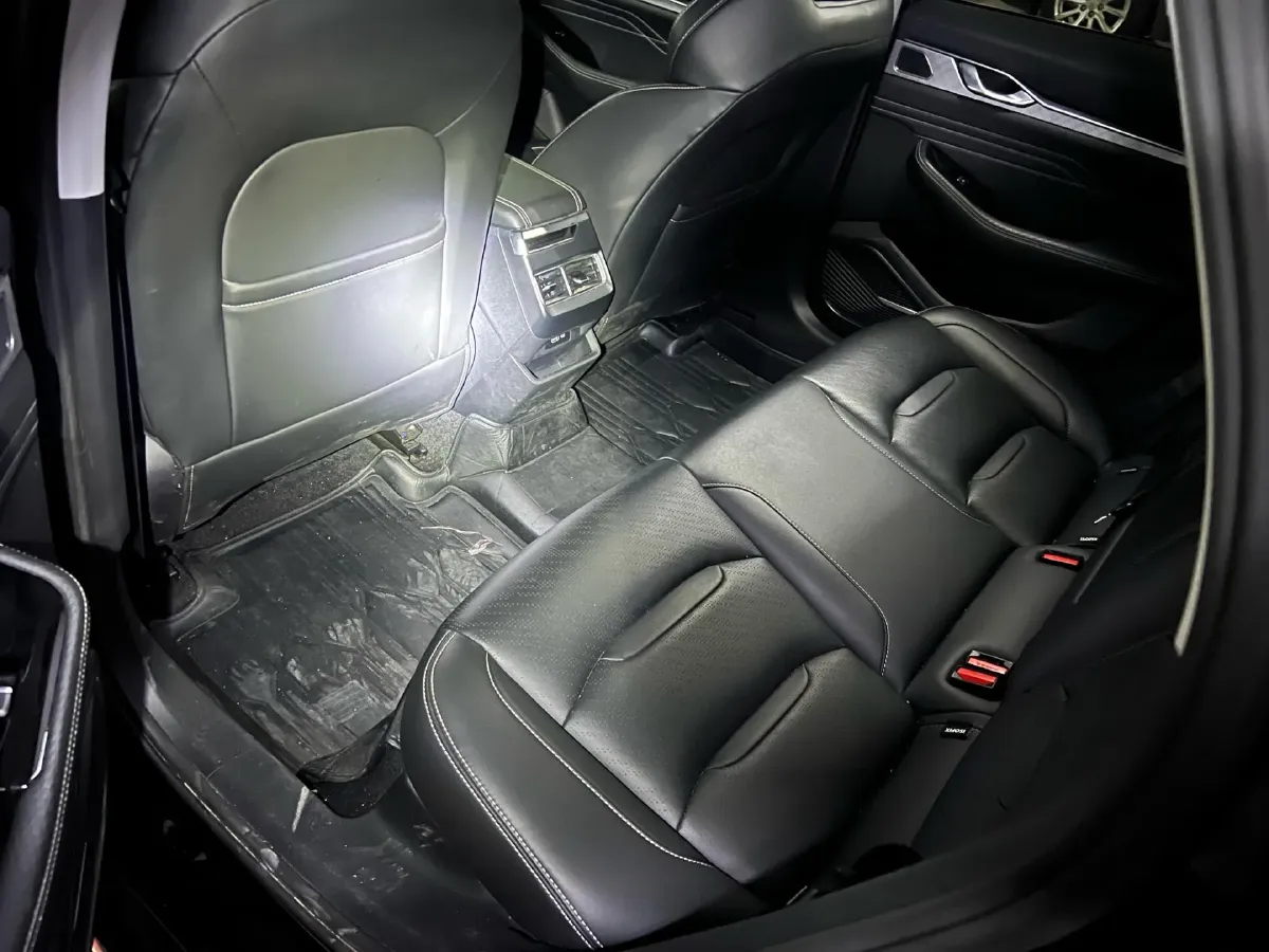 2023 Geely Preface 2.0T 190HP L4 7DCT,autocango,china used car exporter,china ev exporter,chinese used car exporter,chinese used ev exporter