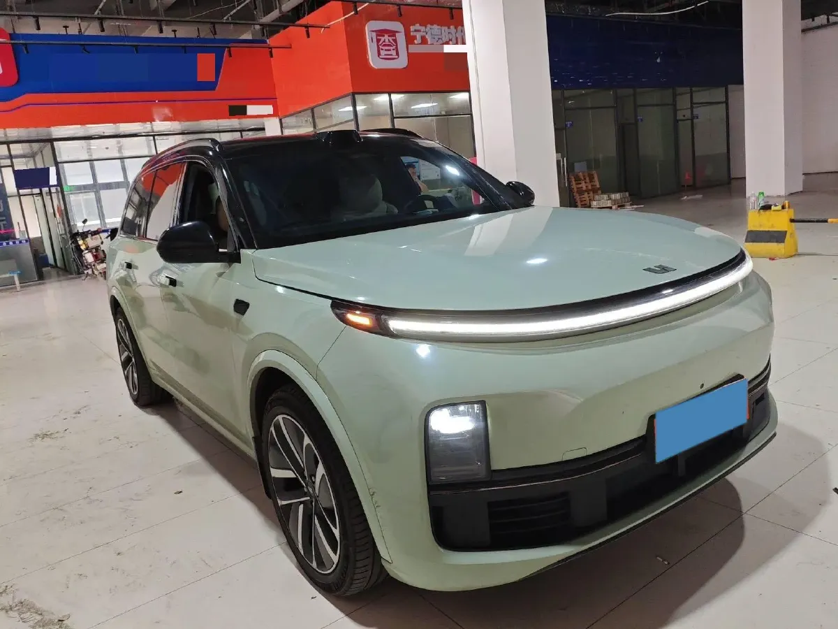 2022 Li L9 Range Extended 154HP REEV 42.6KWH,autocango,china used car exporter,china ev exporter,chinese used car exporter,chinese used ev exporter