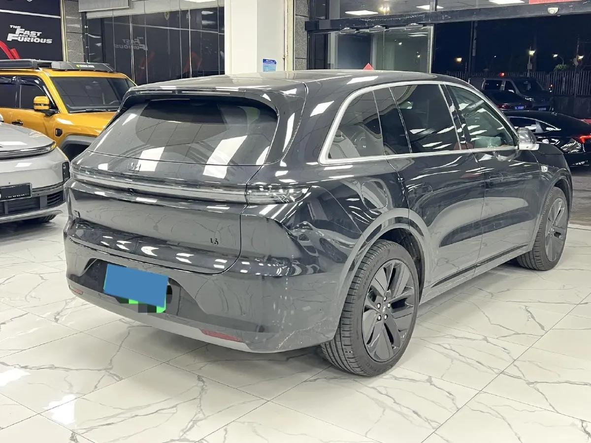 2024 Li L6 Range Extended 154HP L4 REEV 36.8KWH,autocango,china used car exporter,china ev exporter,chinese used car exporter,chinese used ev exporter