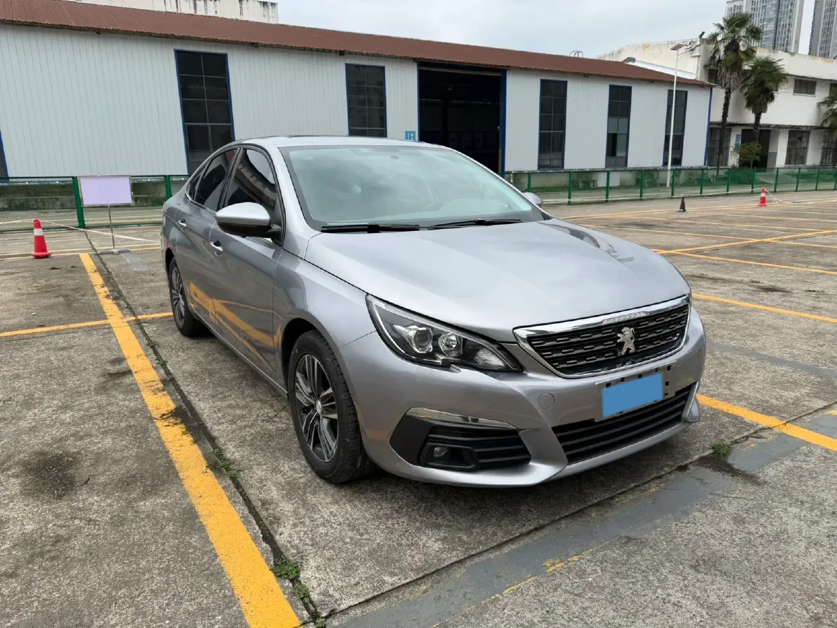 2016 Peugeot 308 1.6L 117HP L4 6AT,autocango,china used car exporter,china ev exporter,chinese used car exporter,chinese used ev exporter