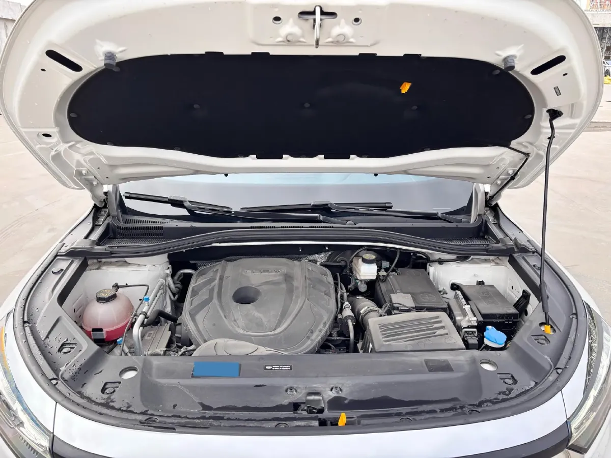 2023 Geely Okavango L 2.0T 218HP L4 7DCT,autocango,china used car exporter,china ev exporter,chinese used car exporter,chinese used ev exporter