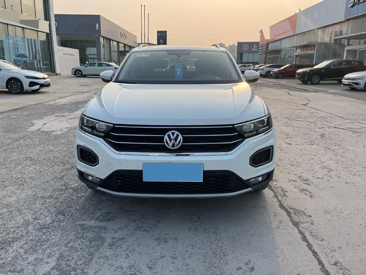 2020 Volkswagen T-Roc 1.4T 150HP L4 7DCT,autocango,china used car exporter,china ev exporter,chinese used car exporter,chinese used ev exporter